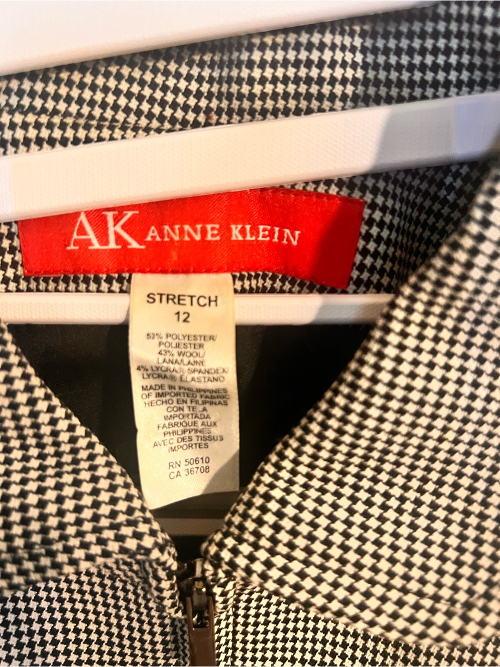 Anne Klein Black & White Micro-Houndstooth Zip Jacket - Picture 3 of 3